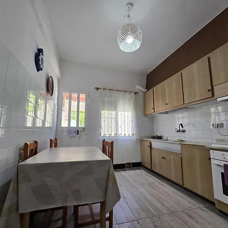 La Casa De Ely Holiday home *