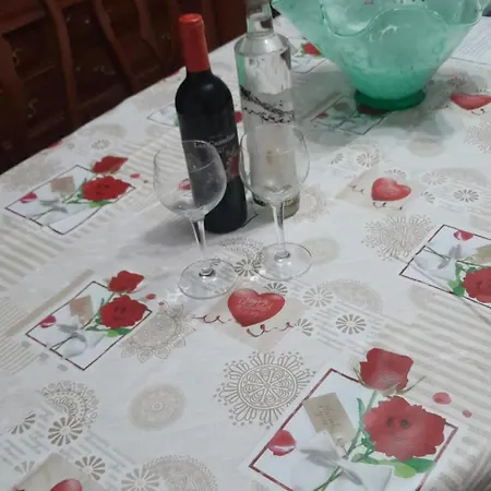 La Casa De Ely Holiday home *