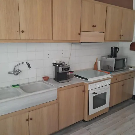 La Casa De Ely *